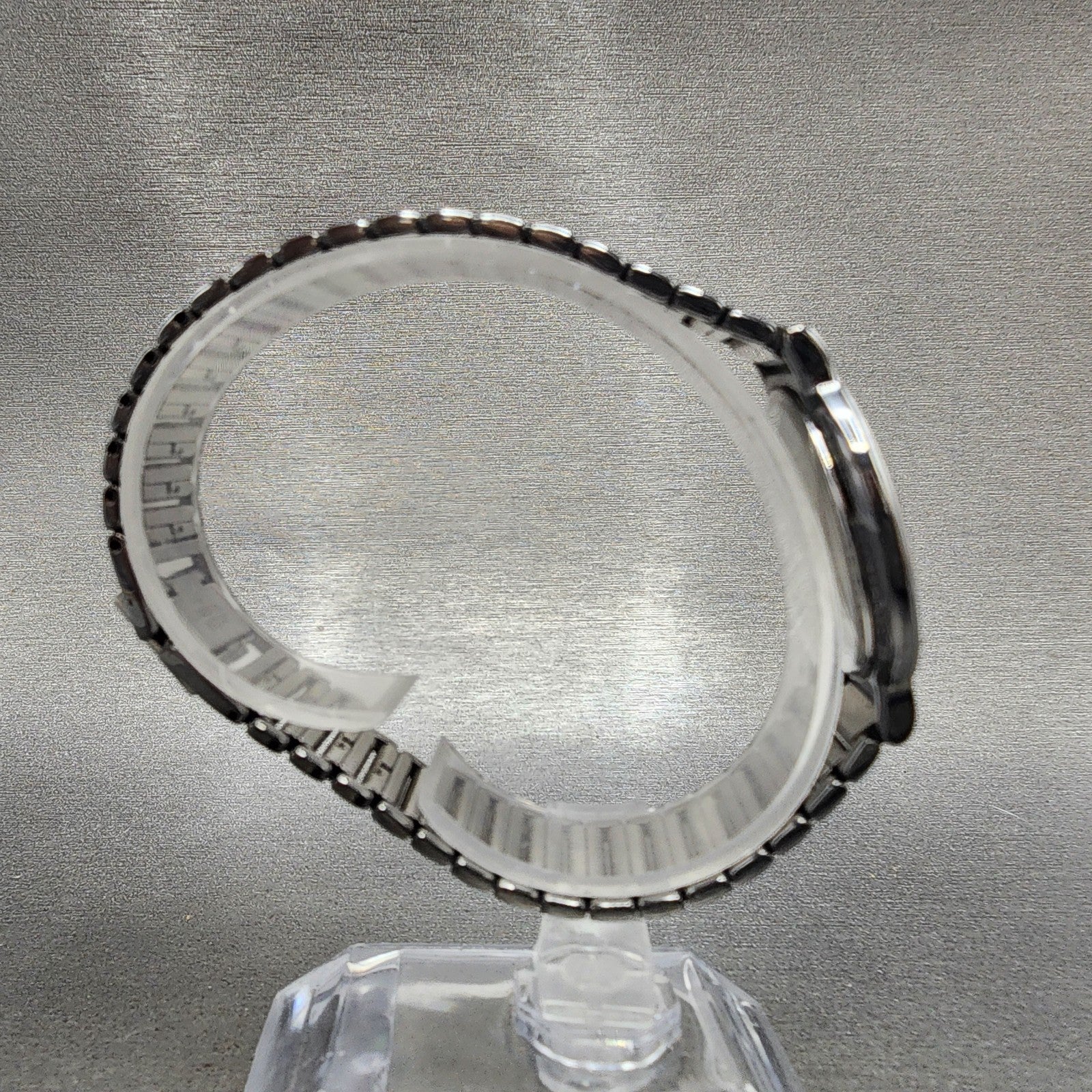 Yves Saint Laurent Watch Women 30mm White Dial Silver Round 4620E62275 PARTS9