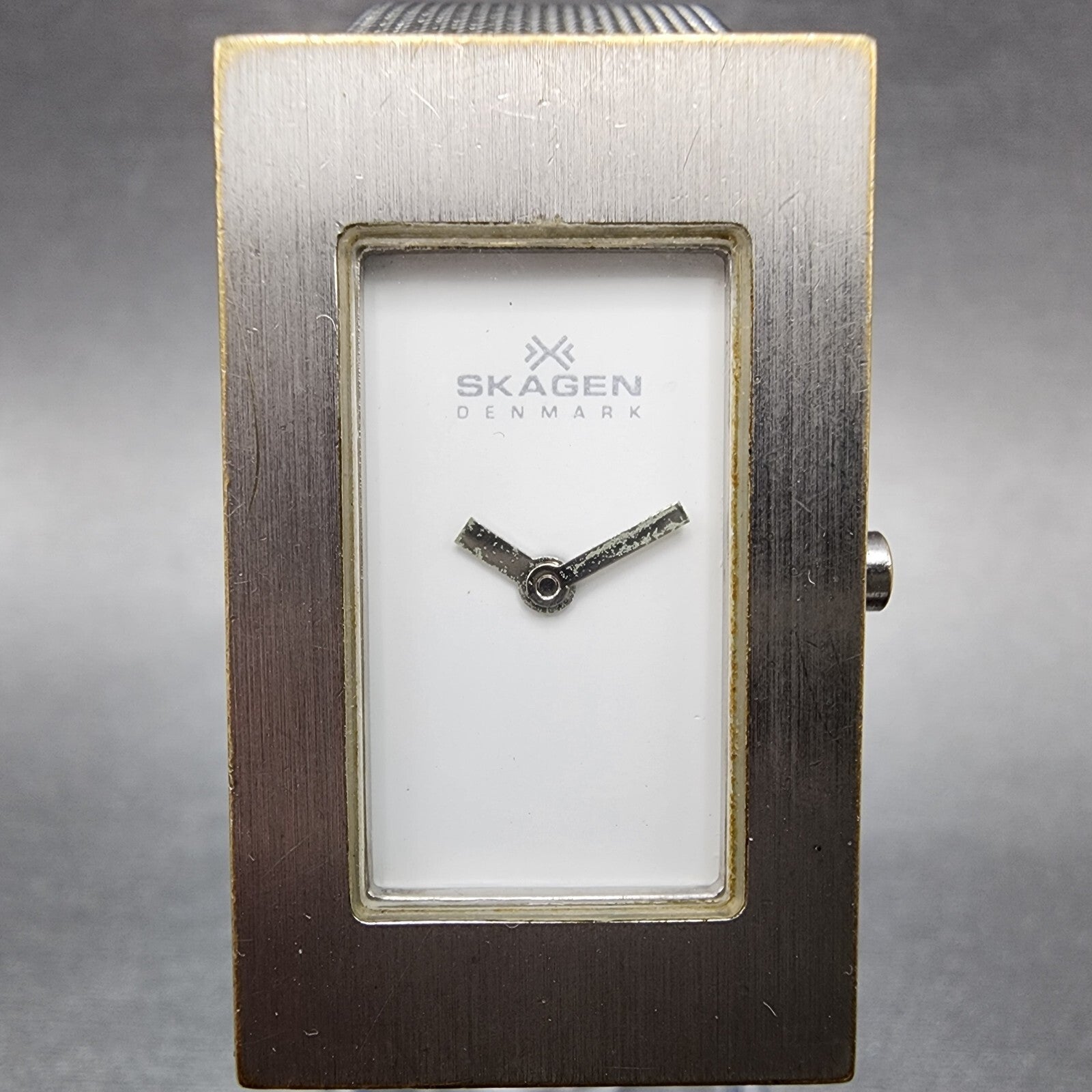 Skagen Tank Watch Women 22mm White Dial Stainless Steel Rectangle New Battery1