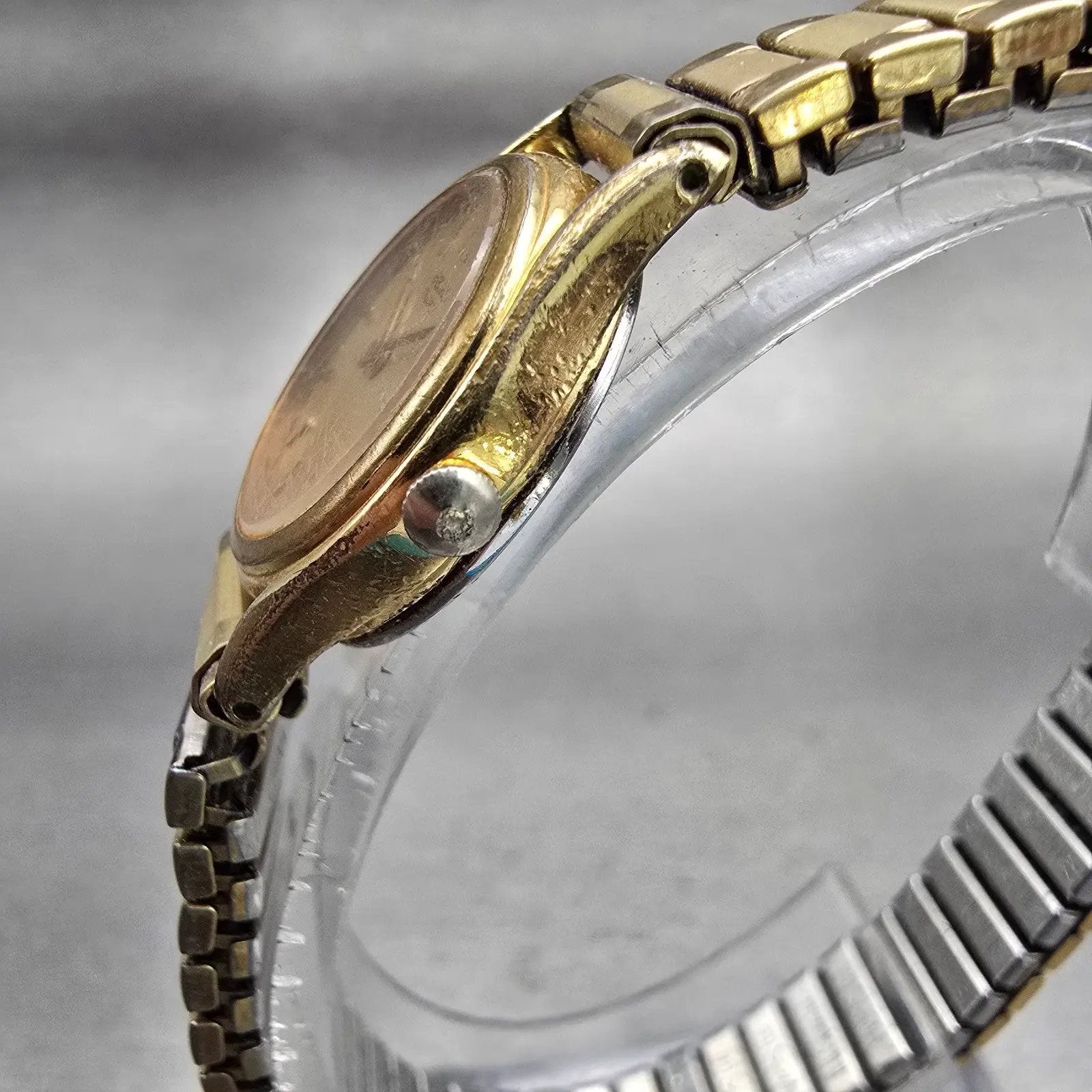 Seiko Watch Women 19mm Gold Dial Gold Tone Round 2P20-0080 New Battery Vintage2