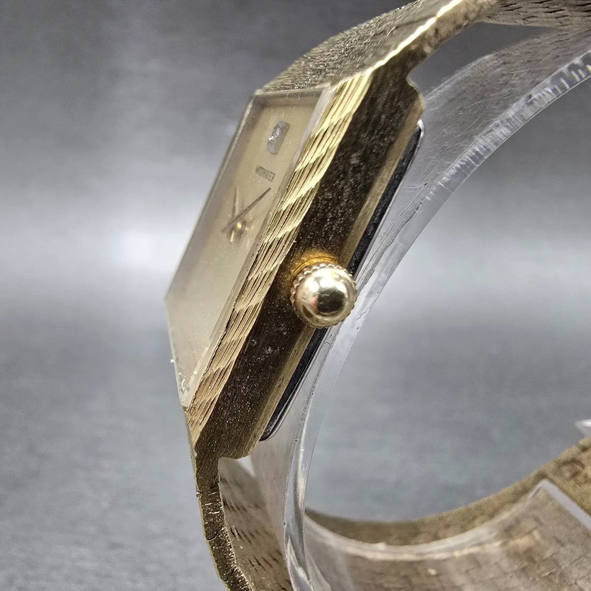 Wittnauer Tank Watch Men 25mm Gold Dial Gold Tone Rectangle VTG PARTS3