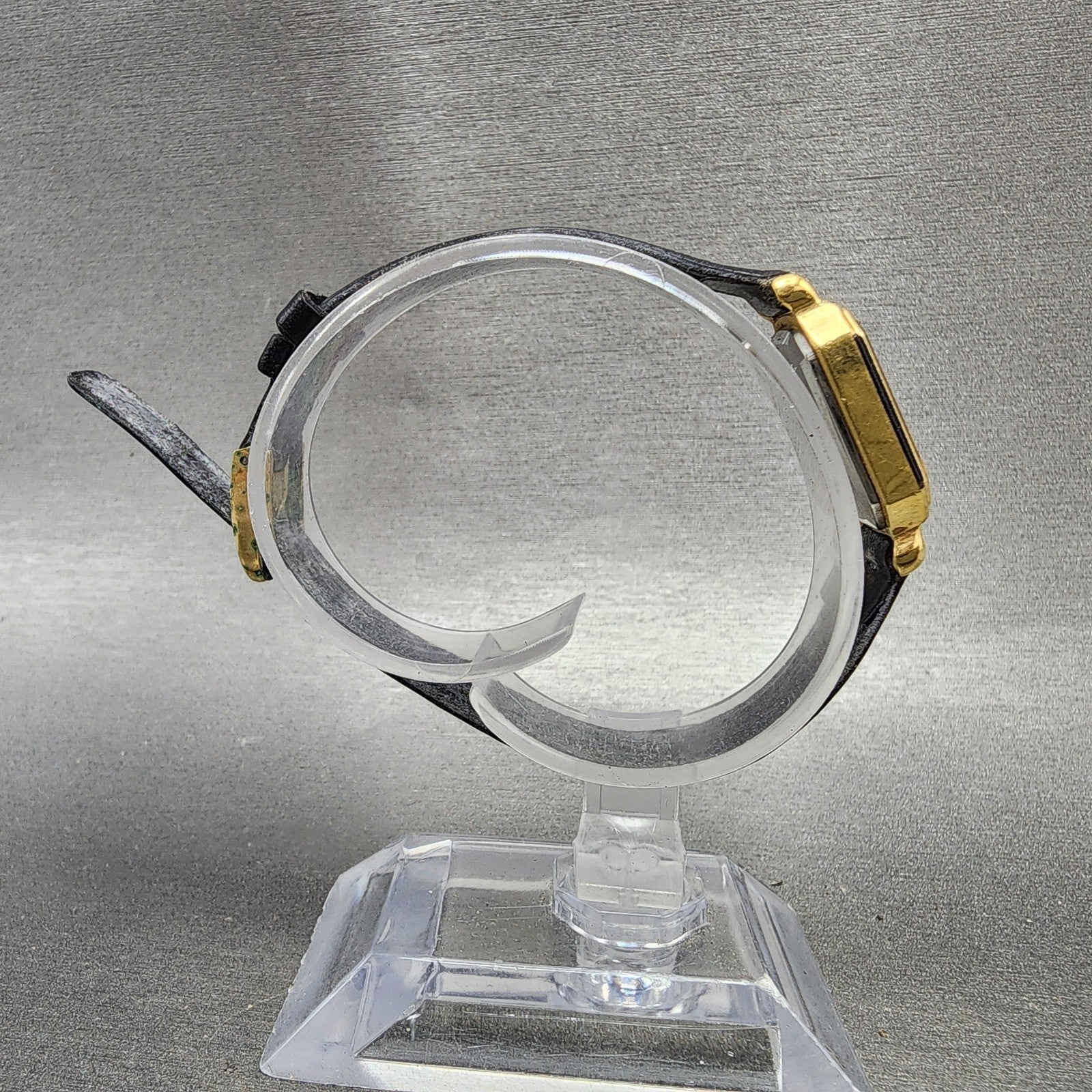 Orient Tank Watch Women 20mm Black Dial Gold Tone Rectangle A0549940 New Battery8