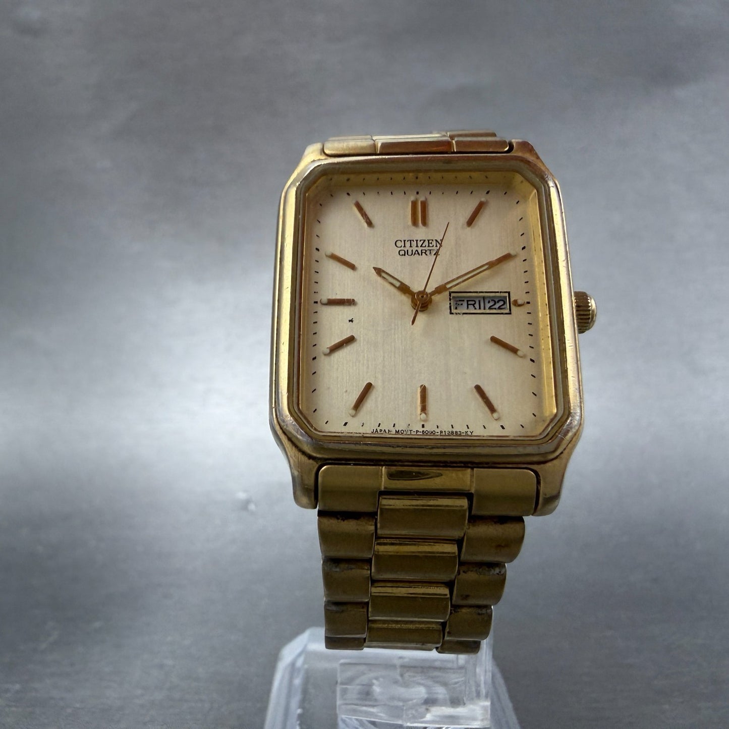 Citizen Tank Watch Men 28mm Champagne Dial Gold Tone Daydate 6000-T25249 New Bat5