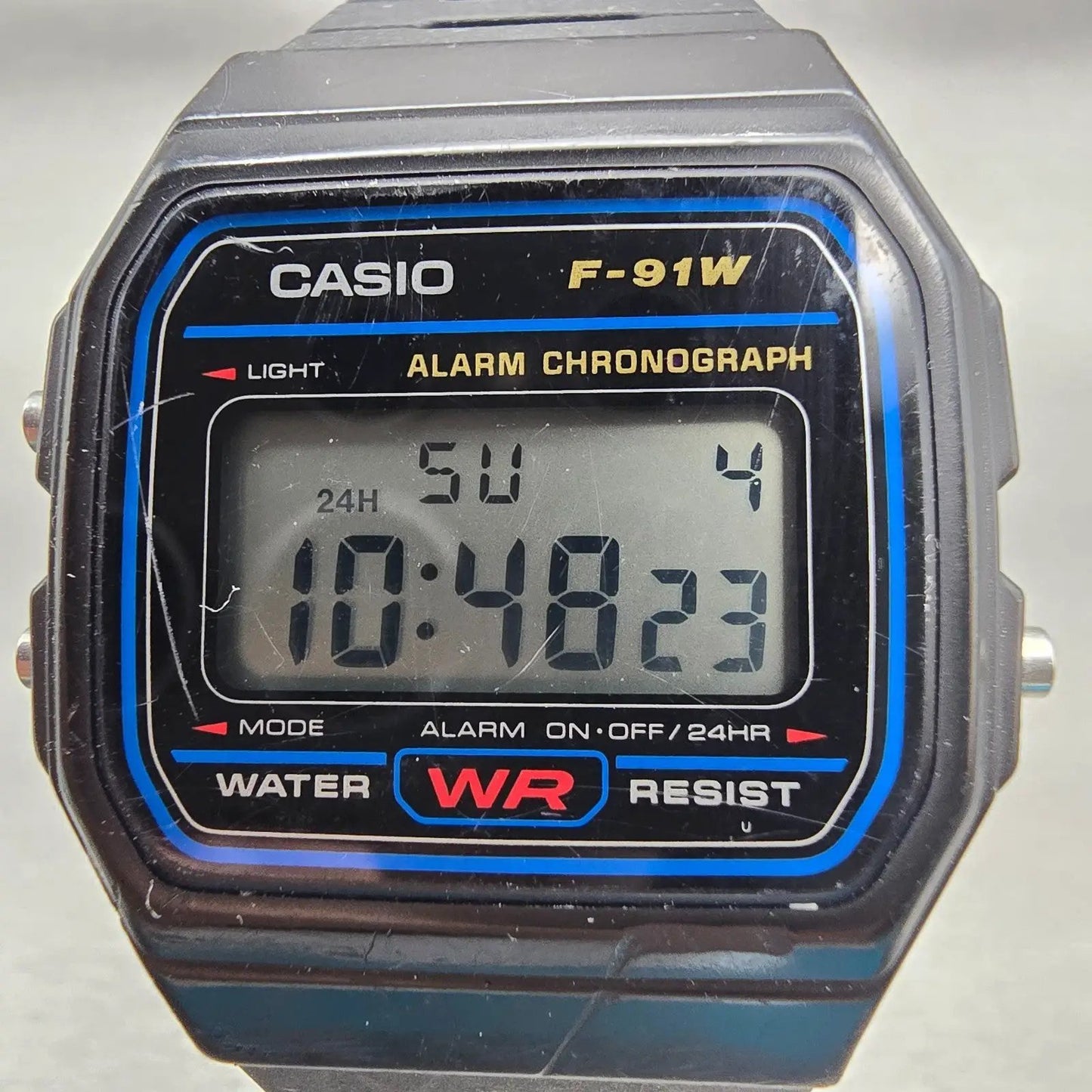 Casio F-91W Digital Watch Men 34mm Black Dial Black Chrono Alarm New Battery1