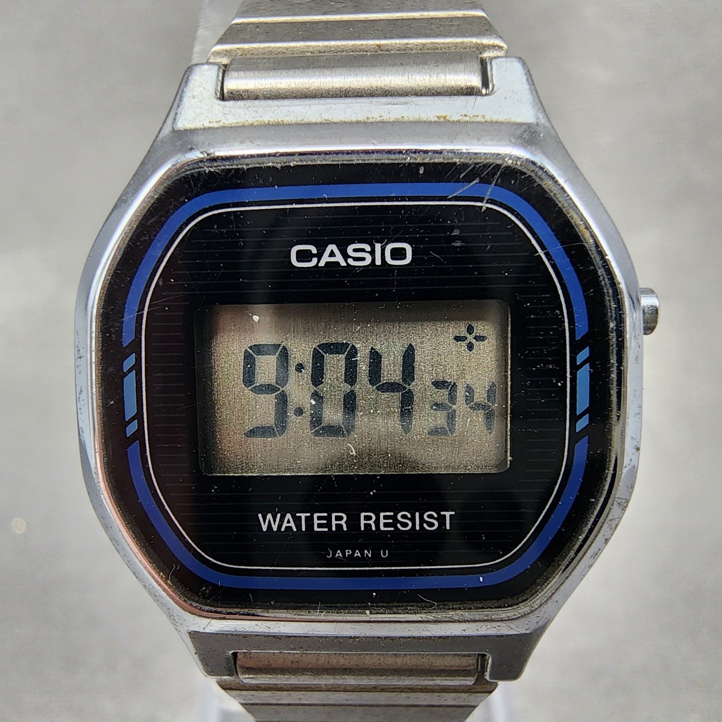 Casio L500 Watch Women 23mm Digital LCD Silver Tone Round Bracelet New Battery1