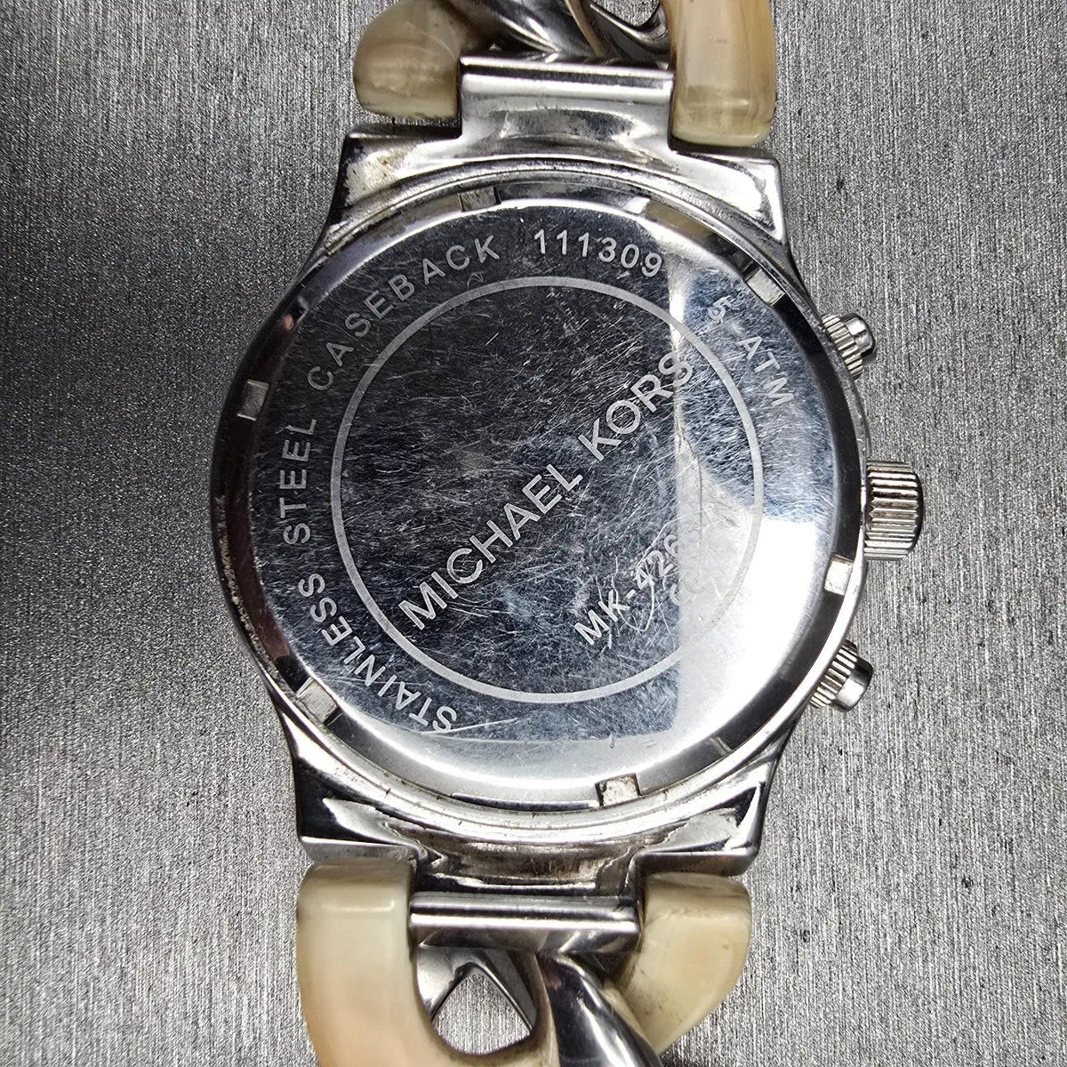 Michael Kors Runway Watch Women 38mm Silver Dial Chrono Alarm MK4263 New Battery10