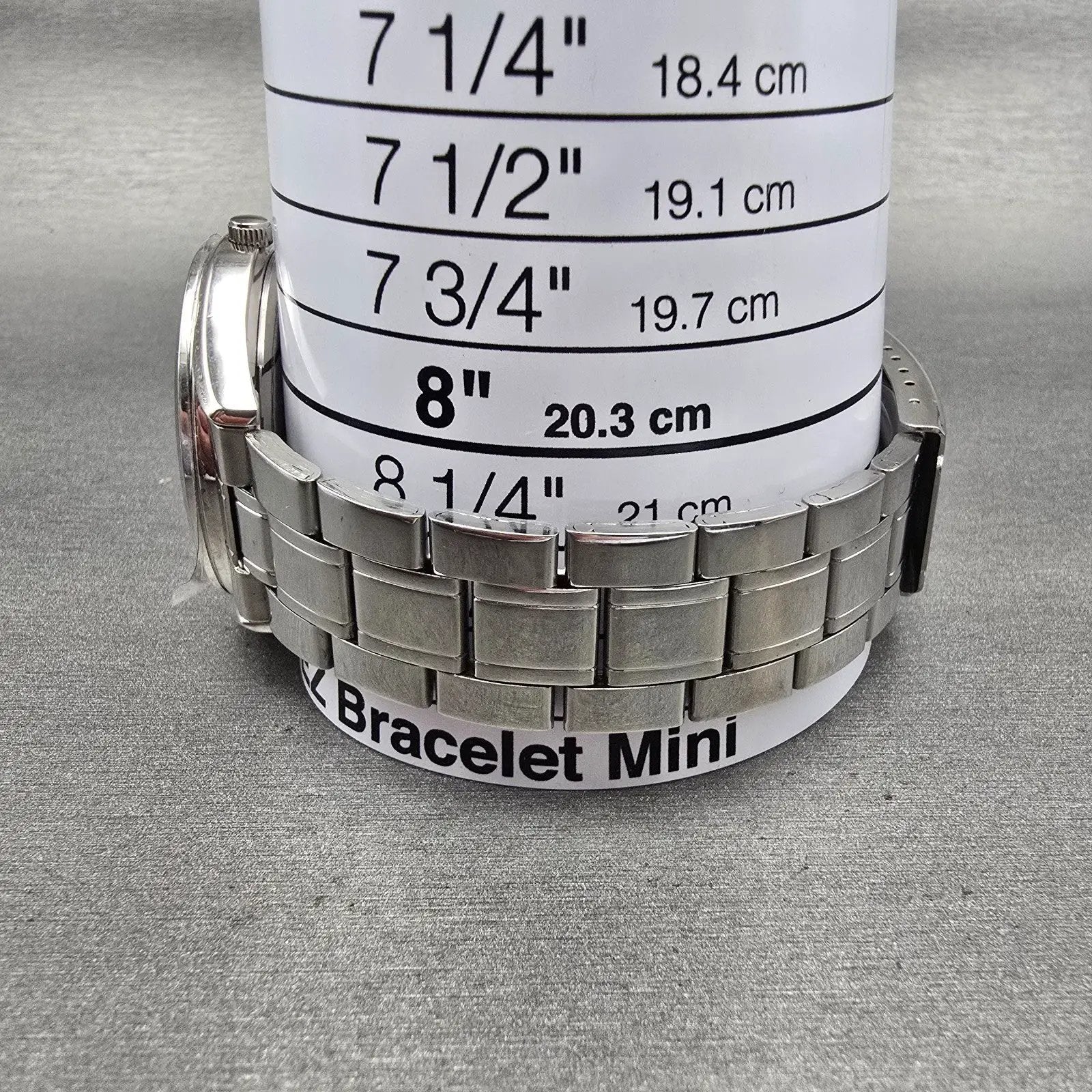 Bulova TFX Watch Men 40mm White Dial Silver Tone Date Round 36B100 New Battery9