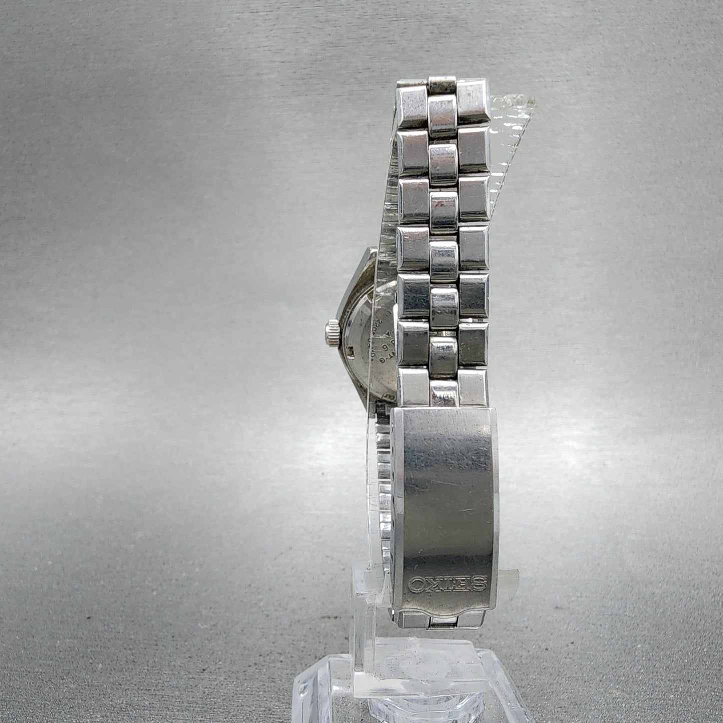 Seiko Automatic Watch Women 25mm Green Dial Silver Tone Daydate 22060410 Runs7