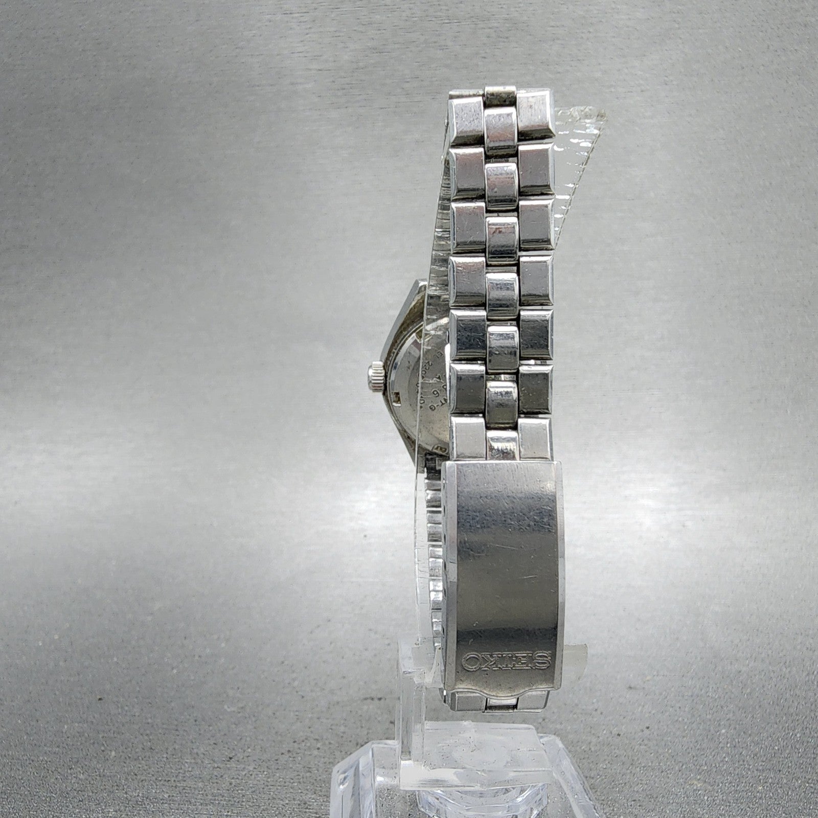 Seiko Automatic Watch Women 25mm Green Dial Silver Tone Daydate 22060410 Runs7
