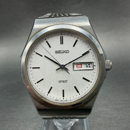 Seiko Spirit Watch Men 35mm Silver Dial Silver Tone Daydate 7N93-7000 New Batt0