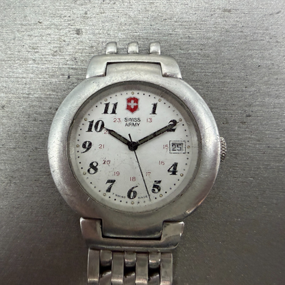 Victorinox Swiss Army Calvary Watch Men 39mm White Dial Silver Tone Date PARTS R0