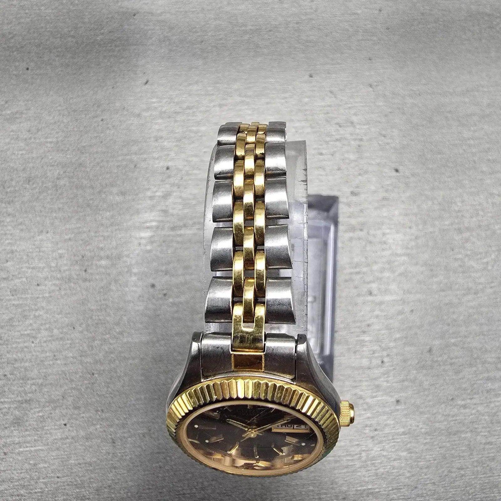 Citizen CQ Watch Women 25mm Brown Dial Two Tone Daydate 6000-R00413 New Battery4
