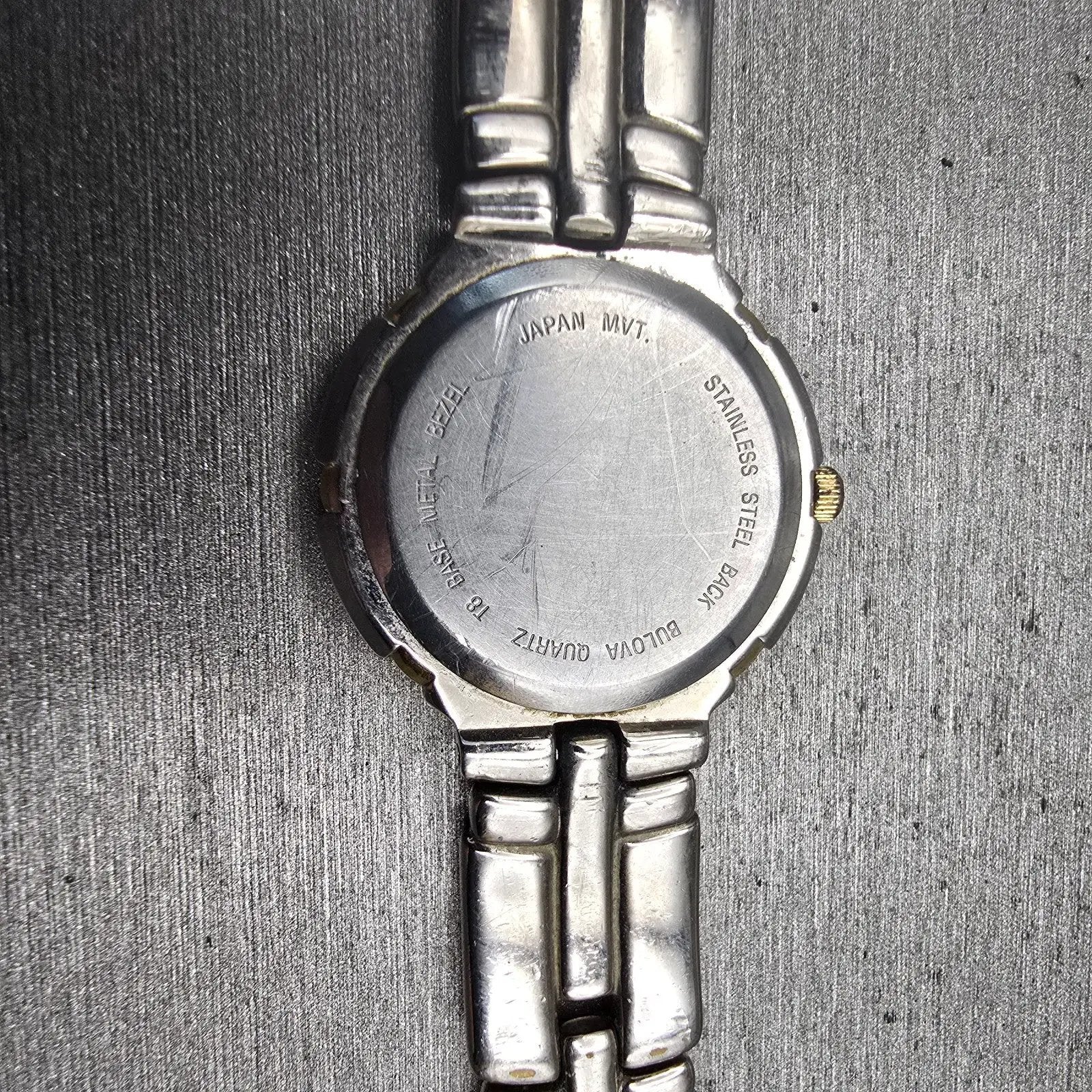 Bulova Watch Women 25mm White Dial Two Tone Round 98L53 New Battery10