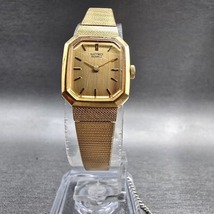 Seiko Watch Women 17mm Gold Dial Gold Tone Rectangle 4N00-5139 New Battery JP r25
