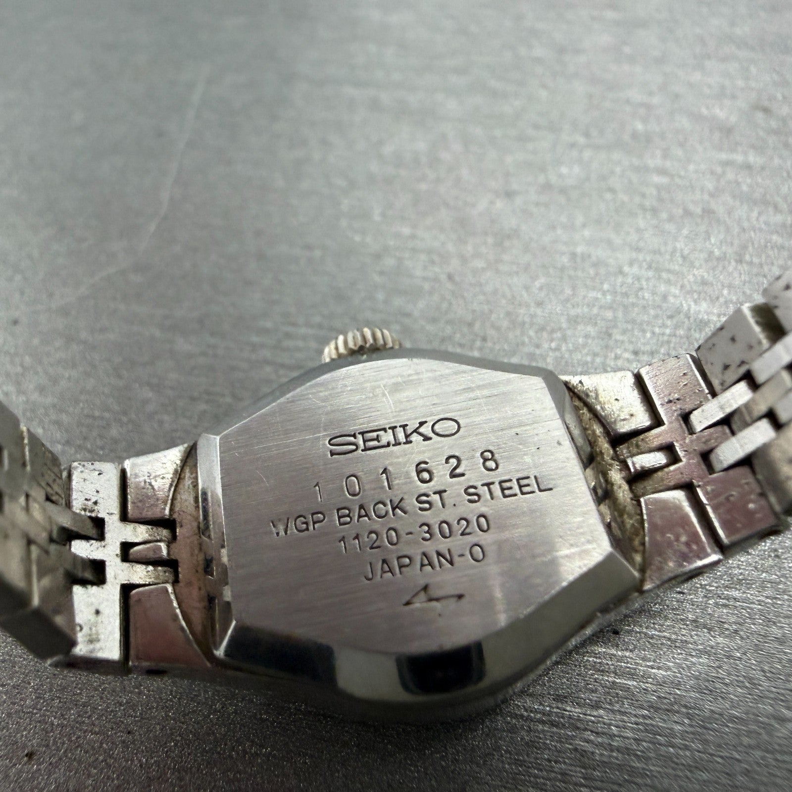 Seiko Watch Women 17mm Silver Dial Silver Tone Round 1120-3020 Manual Runs VTG9
