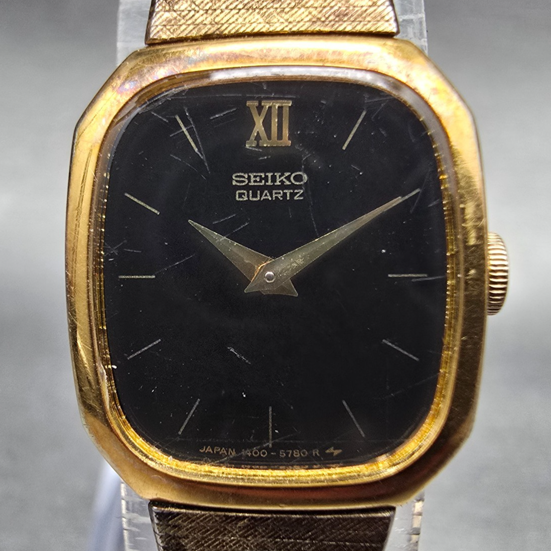 Seiko Watch Women 17mm Black Dial Gold Tone Rectangle 1400-8149 New Battery JP231