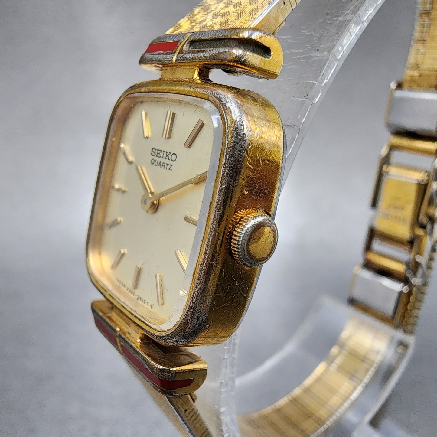 Seiko Watch Women 18mm Champagne Dial Gold Tone Rectangle 23206800 New Battery2