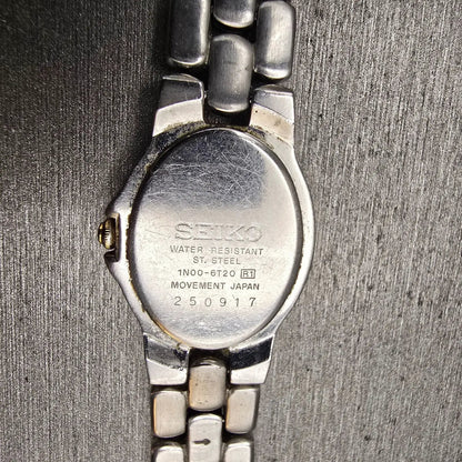 Seiko Watch Women 18mm Blue Dial Two Tone Oval 1N00-6T20 New Battery Vintage10