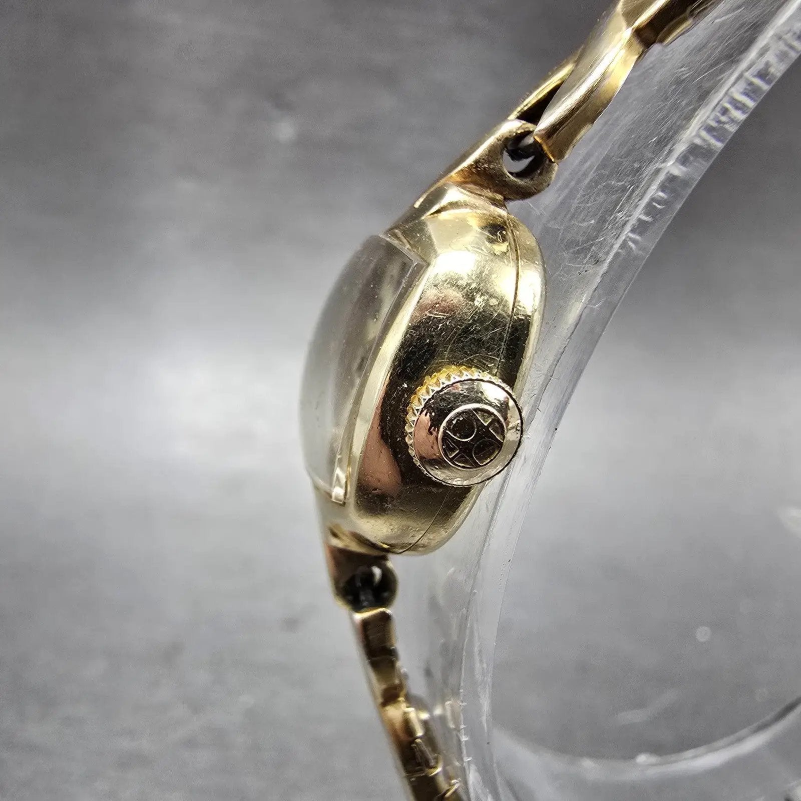 Hamilton Watch Women 14mm Cream Dial 14k Gold Rectangle Manual Wind Runs VTG3