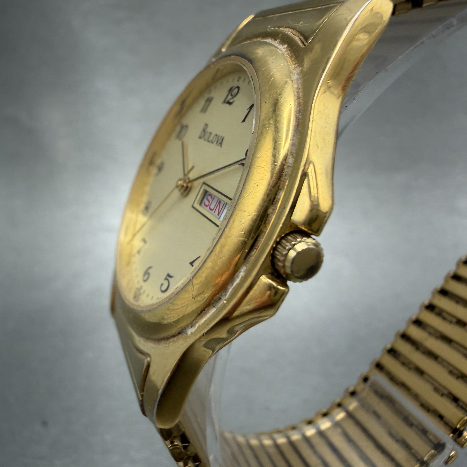 Bulova Watch Men 35mm Champagne Dial Gold Tone Daydate Round 97C27 New Battery2