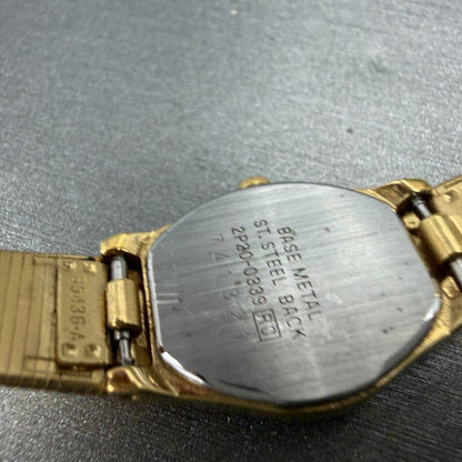 Seiko Watch Women 18mm Black Dial Gold Tone Round Vintage 2P20-0339 New Battery9