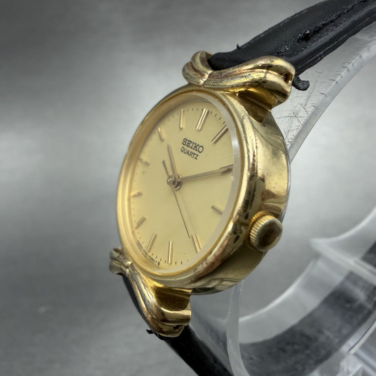 Seiko Watch Women 24mm Champagne Dial Gold Tone Oval 3421-5150 New Battery2
