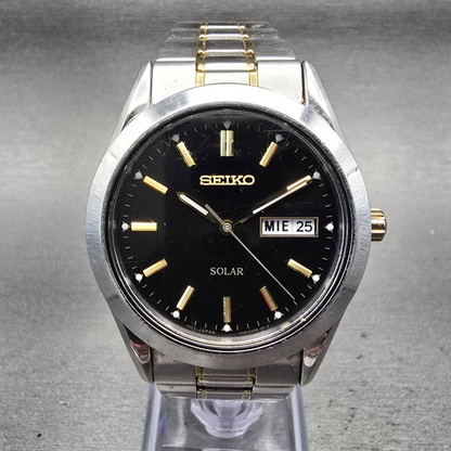 Seiko Solar Watch Men 37mm Black Dial Silver Tone Daydate Round V158-0AB0 WorksF0
