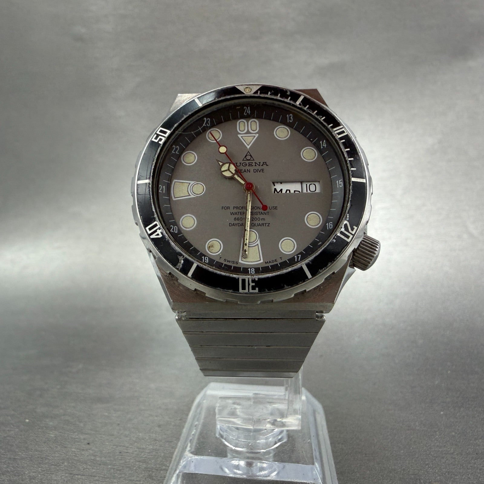 Dugena Ocean Dive Watch Men 39mm Silver Dial Steel Daydate 1.031.1.0.04 PARTS6