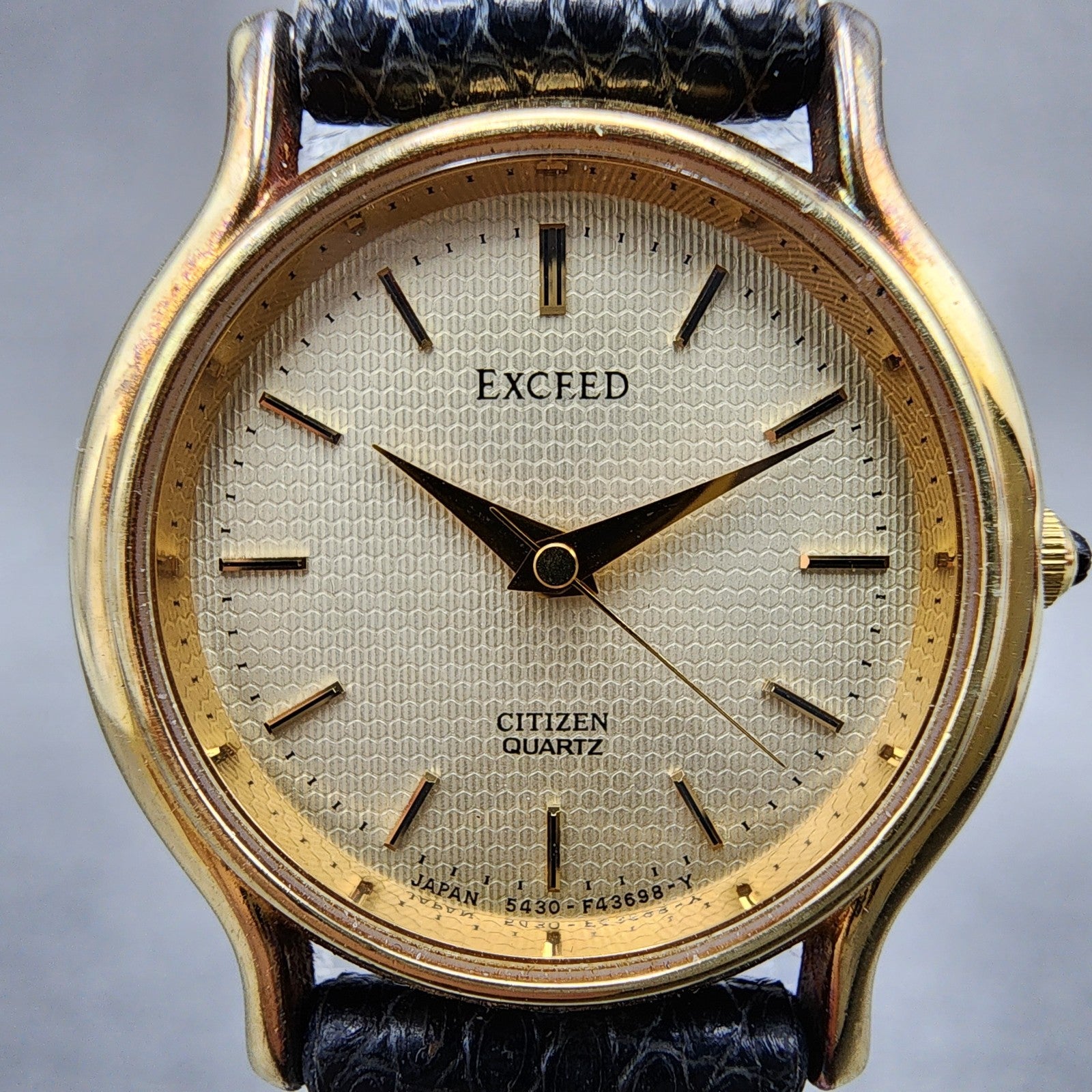 Citizen Exceed Watch Women 23mm Champagne Dial Gold Tone Round New Battery1