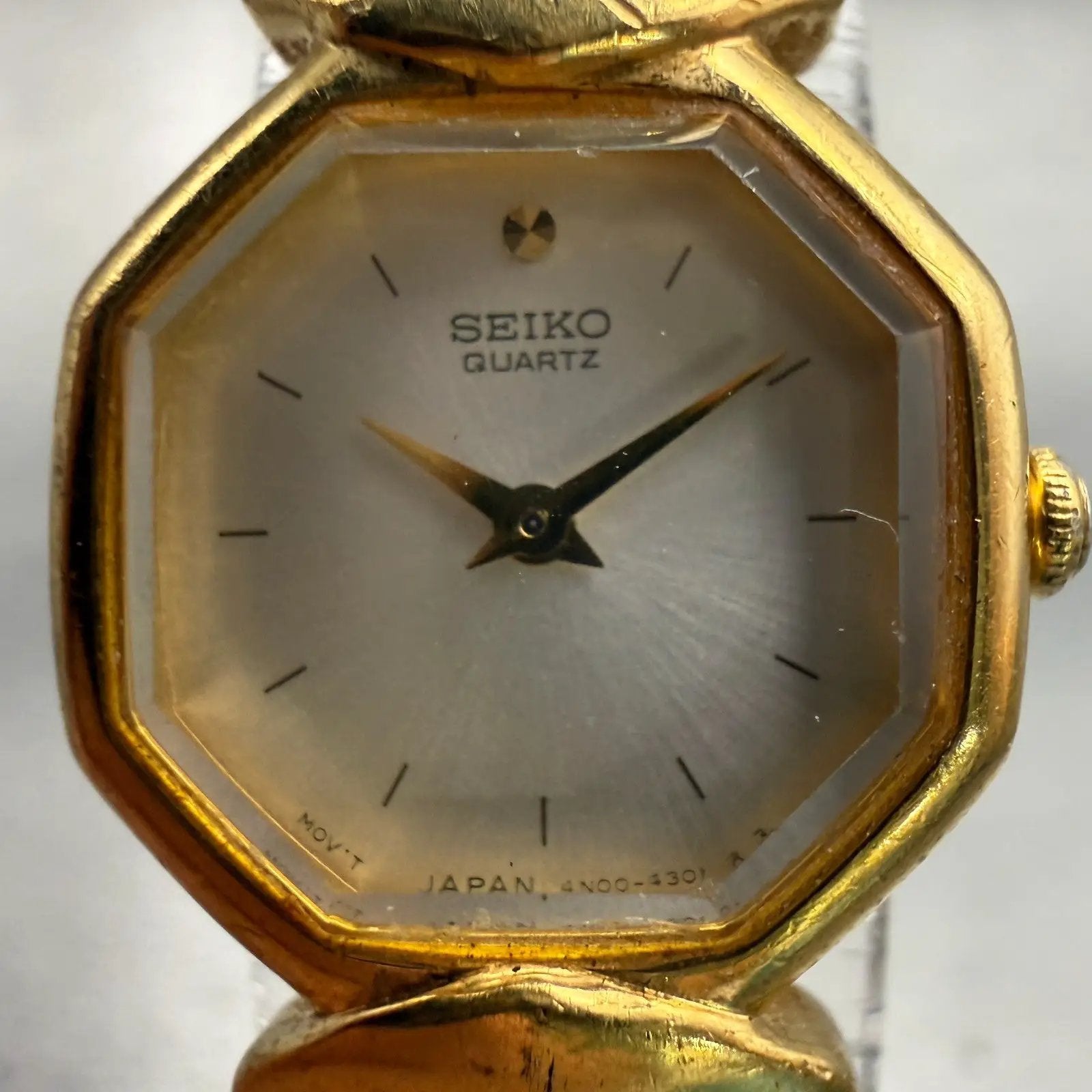 Seiko Watch Women 18mm White Dial Gold Tone Hexagon 4N00-6441 New Battery VTG1