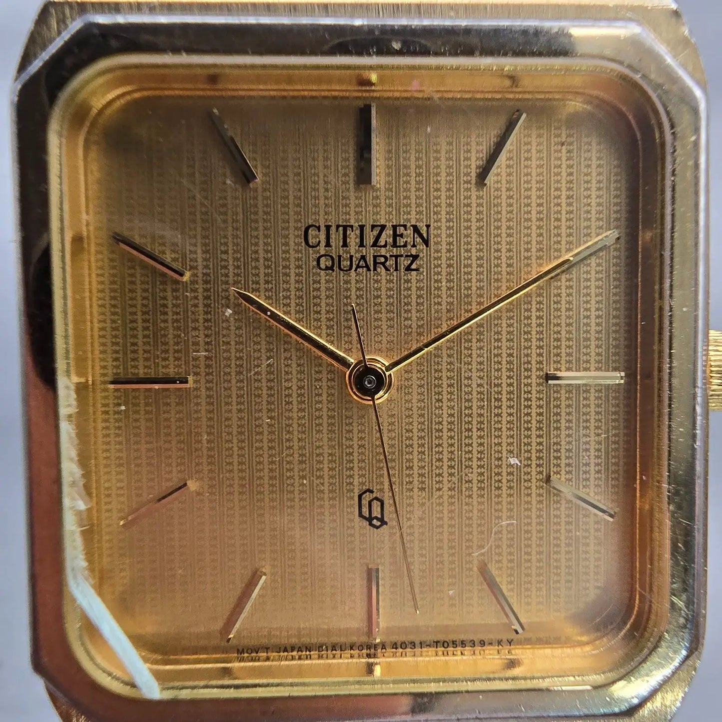 Citizen CQ Watch Men 27mm Gold Dial Gold Tone Rectangle 4031-986351 New Battery1
