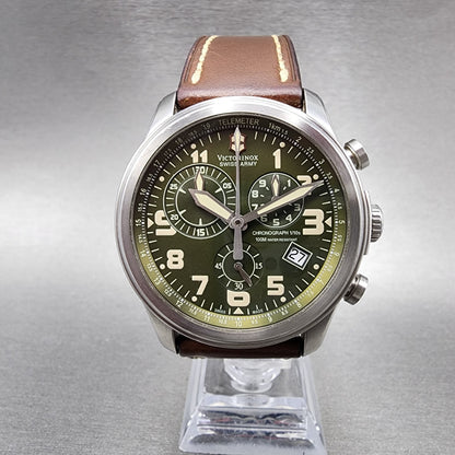 Victorinox Swiss Army Infantry Chronograph Watch Men 43mm Green Dial READ!!!!!!!0