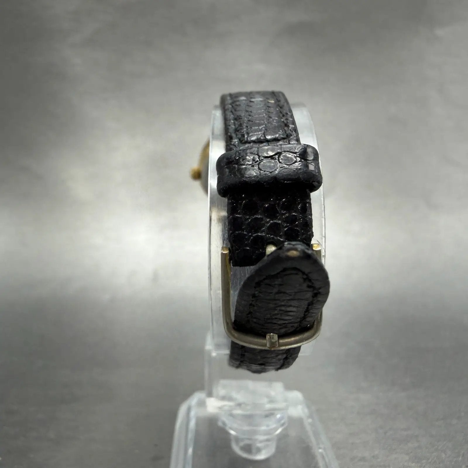 Wittnauer Pegasus Watch Women 24mm Gold Dial Gold Tone Round New Battery KLJG7