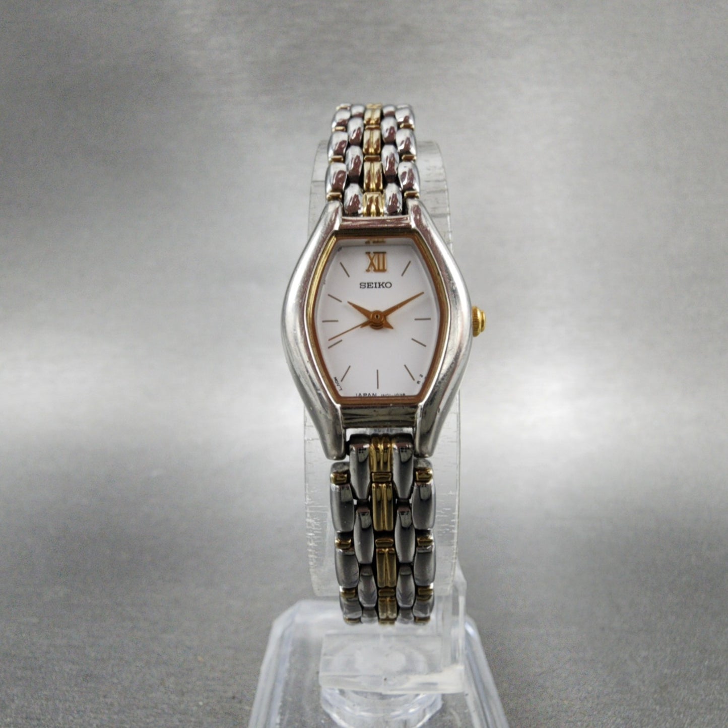 Seiko Watch Women 17mm White Dial Two Tone Round 1N015C29 New Battery4