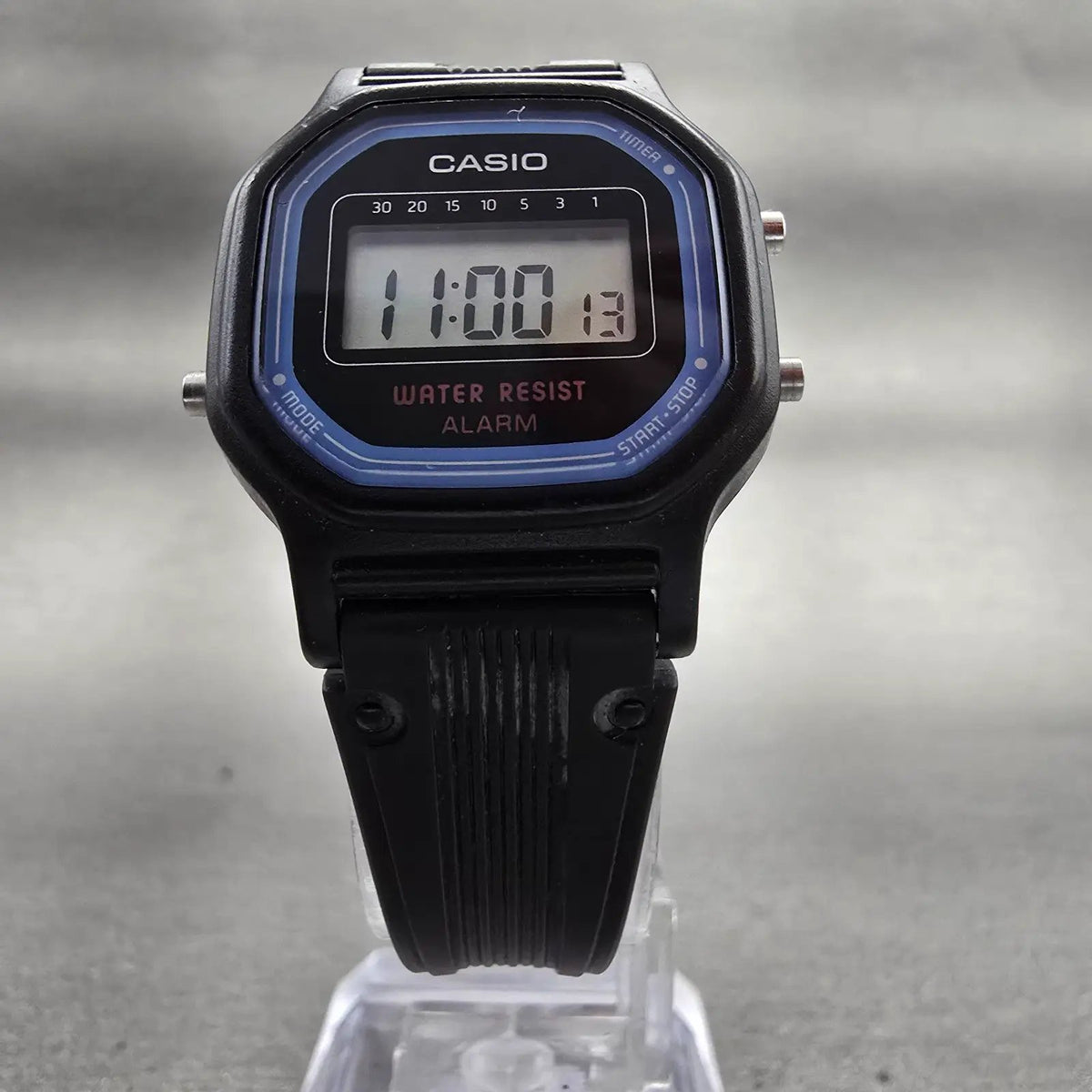 Casio LA-11W Digital Watch Women 26mm Black Dial Black Chrono Alarm New Battery5