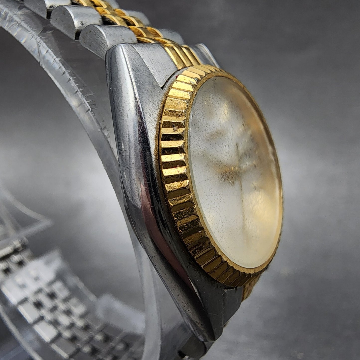 Seiko Watch Women 24mm White Dial Two Tone Daydate Round 7n830049 New BatteryAB3