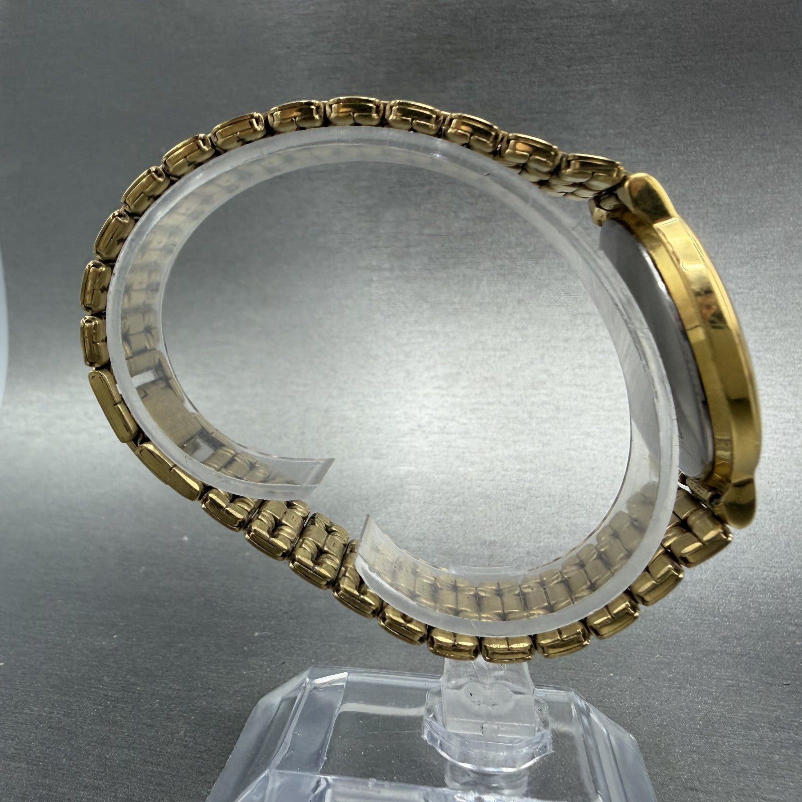 Seiko Watch Men 33mm Black Dial Gold Tone Round Vintage V701-1T79 PARTS9