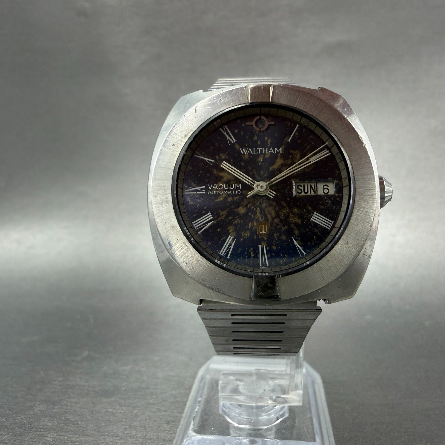 Waltham Vacuum Automatic Watch Men 36mm Blue Dial Steel Daydate Round Runs VTG5