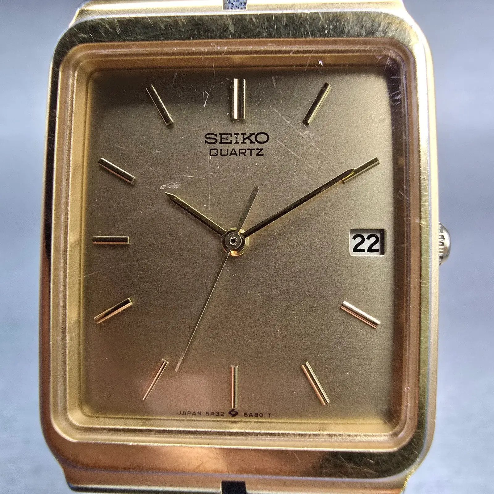 Seiko Watch Men 27mm Gold Dial Gold Tone Date Rectangle 5P32-5A79 New Battery1
