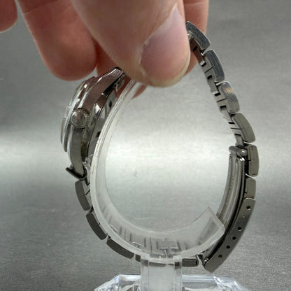 Seiko Maticlady Watch Women 23mm Silver Dial Silver Tone Date 2517-0211 Runs 4526