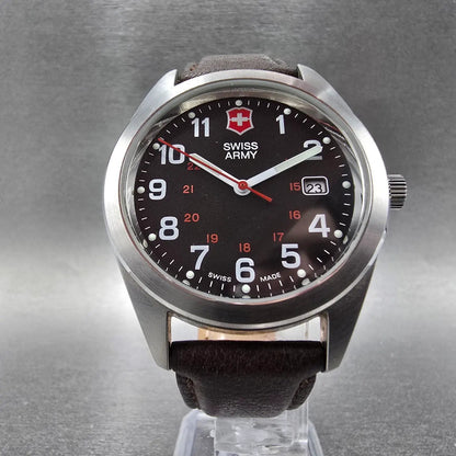 Victorinox Swiss Army Garrison Watch Women 34mm Black Dial Steel Date PARTS 896