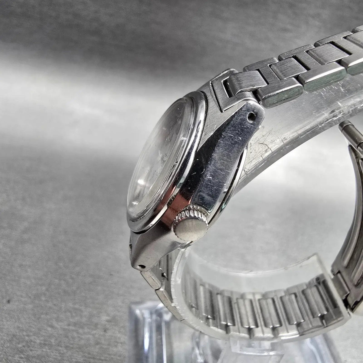 Seiko SQ Watch Women 23mm Silver Dial Silver Tone Daydate 3523-0039 New Battery)2