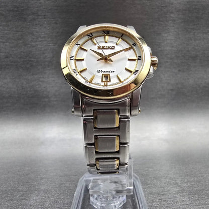 Seiko Premier Watch Women 28mm Silver Dial Two Tone Date Round 7N82-0HP0 New Bat5