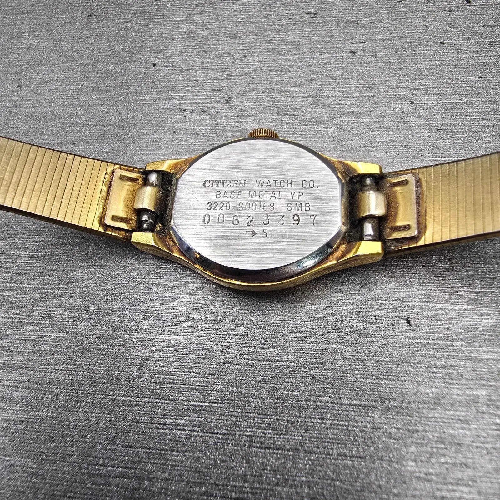 Citizen CQ Watch Women 16mm Black Dial Gold Tone Oval 3220-S09168 New Battery10