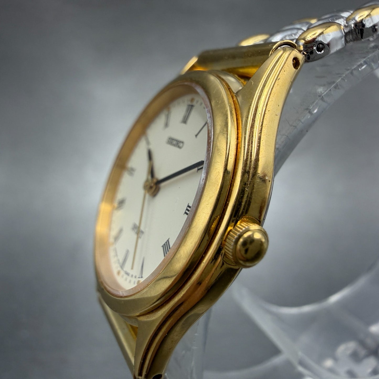 Seiko Spirit Watch Women 25mm Cream dial Two Tone Round 1F21-0J70 New Battery2