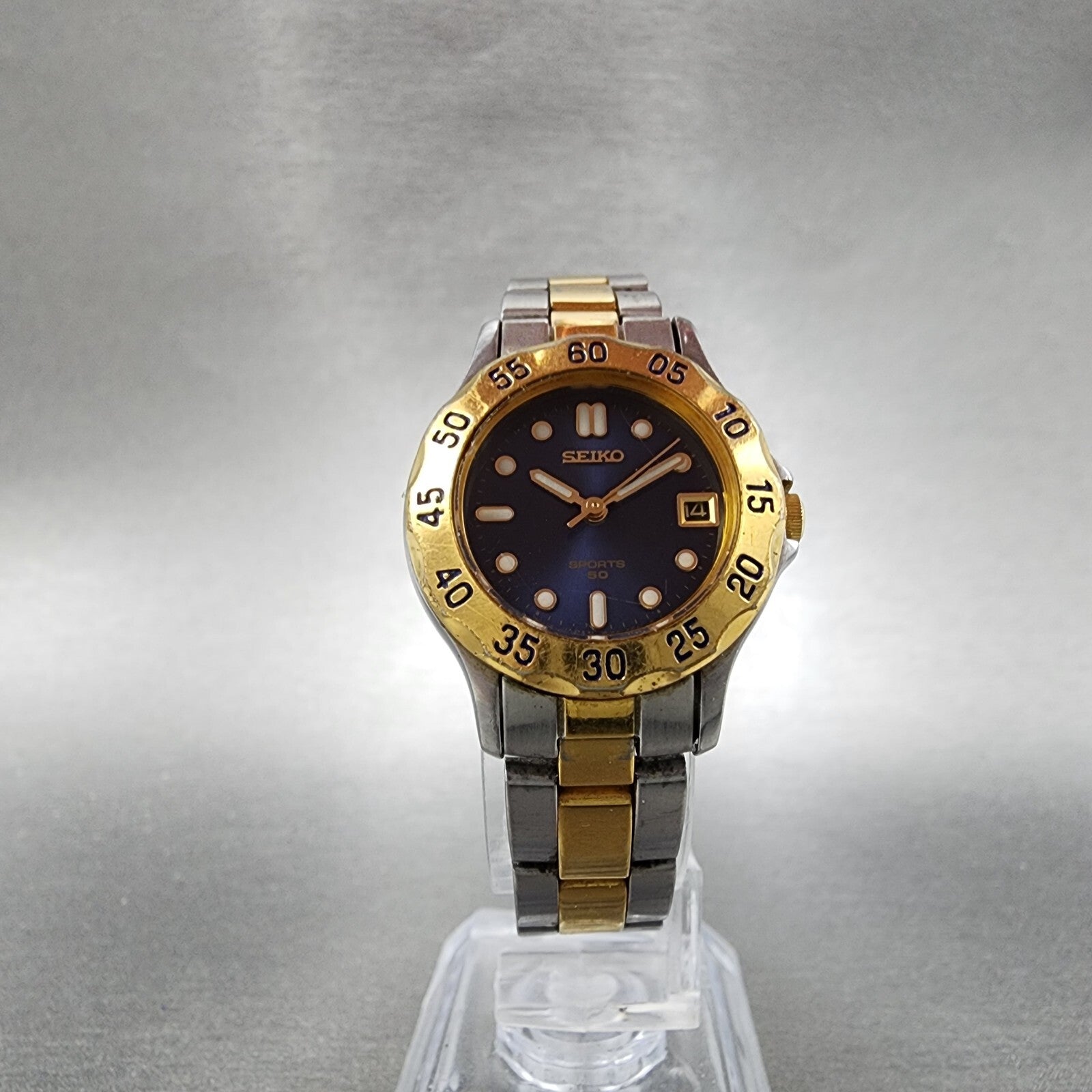 Seiko Sports 50 Watch Women 25mm Blue Dial Two Tone Date Round 7N820329 New bat5