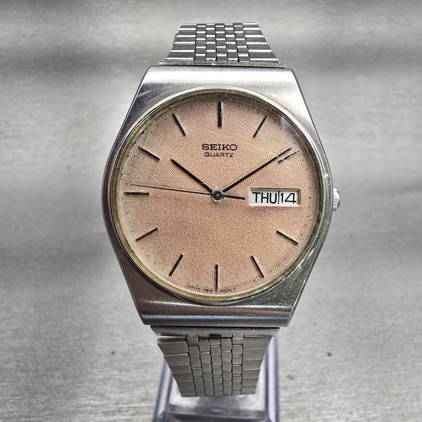 Seiko Watch Men 33mm Pink Dial Silver Tone Daydate Round 7813-8009 New Battery0