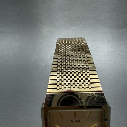 Seiko Alba Tank Watch Men 25mm Champagne Dial Gold Tone V801-5100 New Battery 5T4