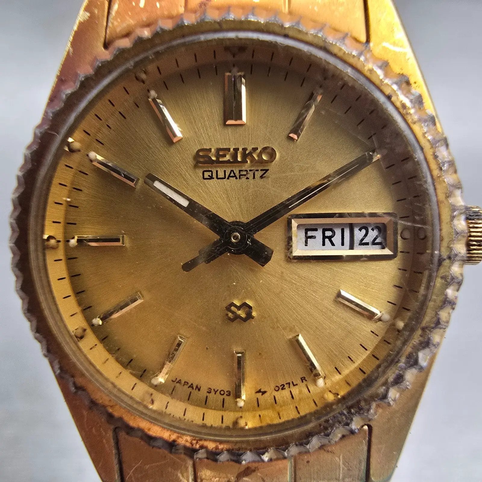 Seiko SQ Watch Women 24mm Gold Dial Gold Tone Daydate Round 3Y03-0160 New Batt1