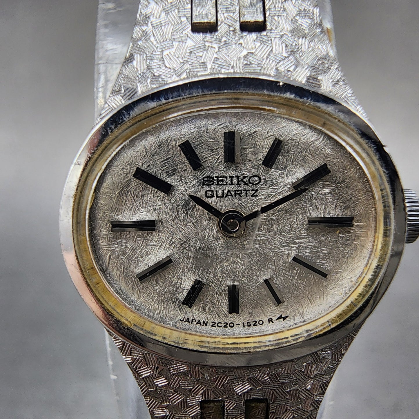 VTG Seiko Watch Women 17mm Silver Dial Silver Tone Oval 2C205759 New Battery1