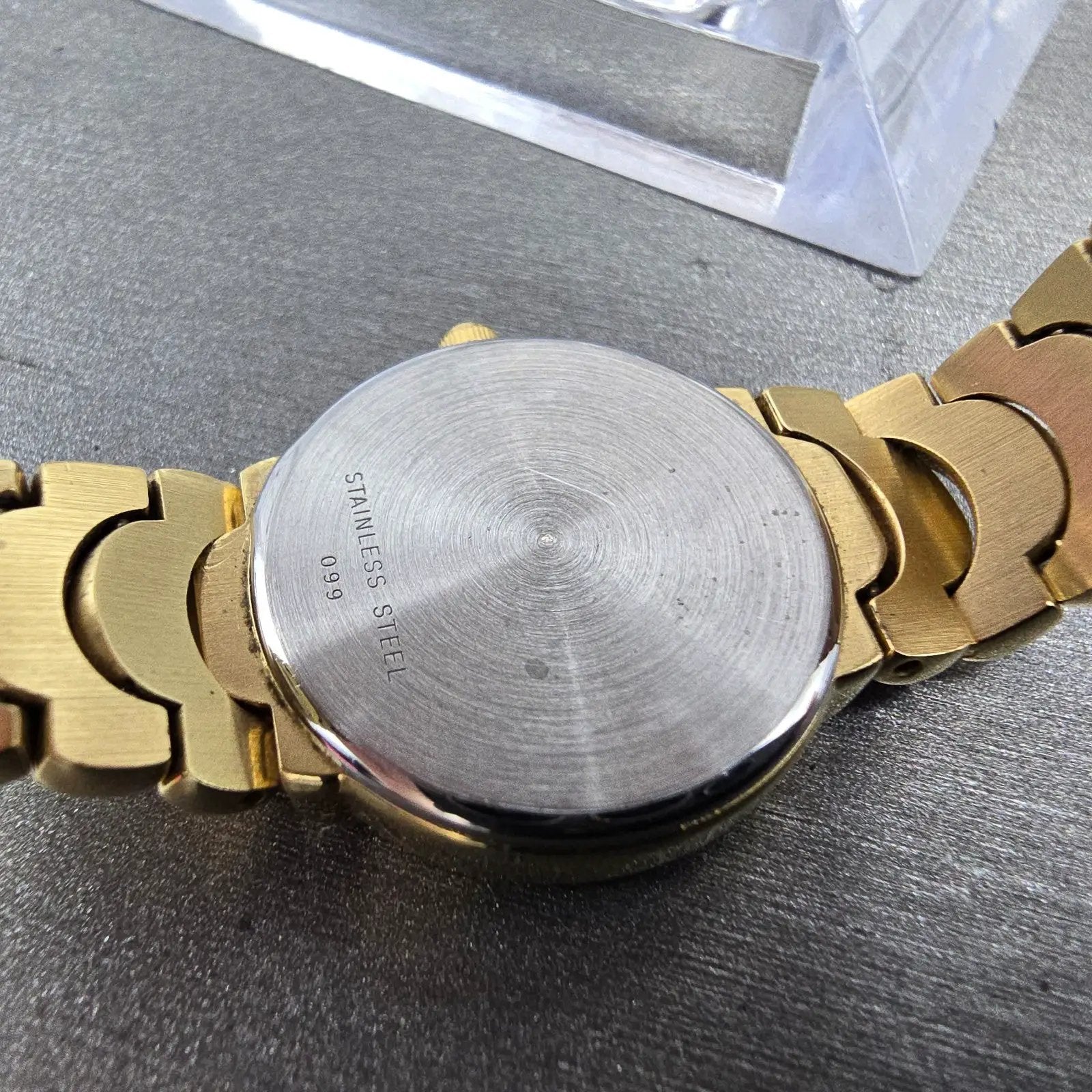 Longines QWR Watch Women 22mm White Dial Gold Tone Date Round New Battery10